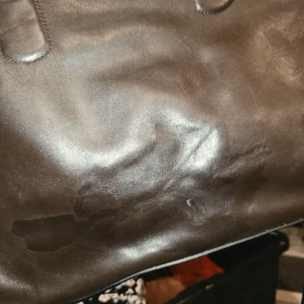 Tumi flaw front
